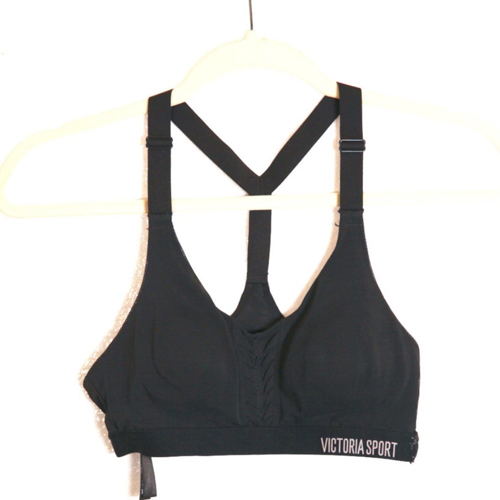 Victoria Sport Bra Lightweight Love the Design! Black 32A ROCK BOTTOM price!